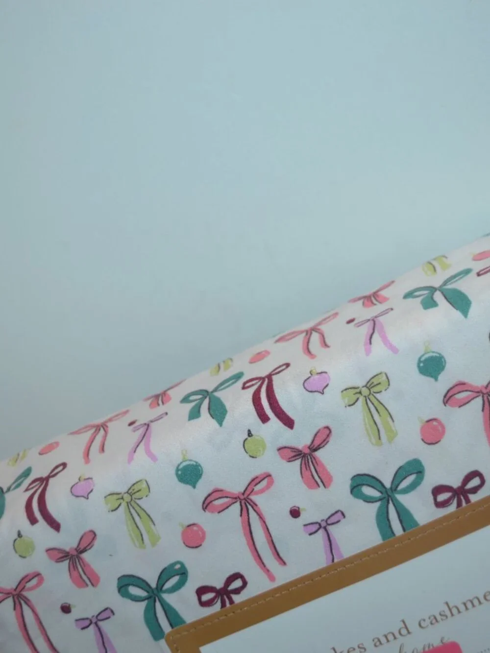 Queen Size Cupcakes and Cashmere Sheet Set Holiday Bows and Ornaments